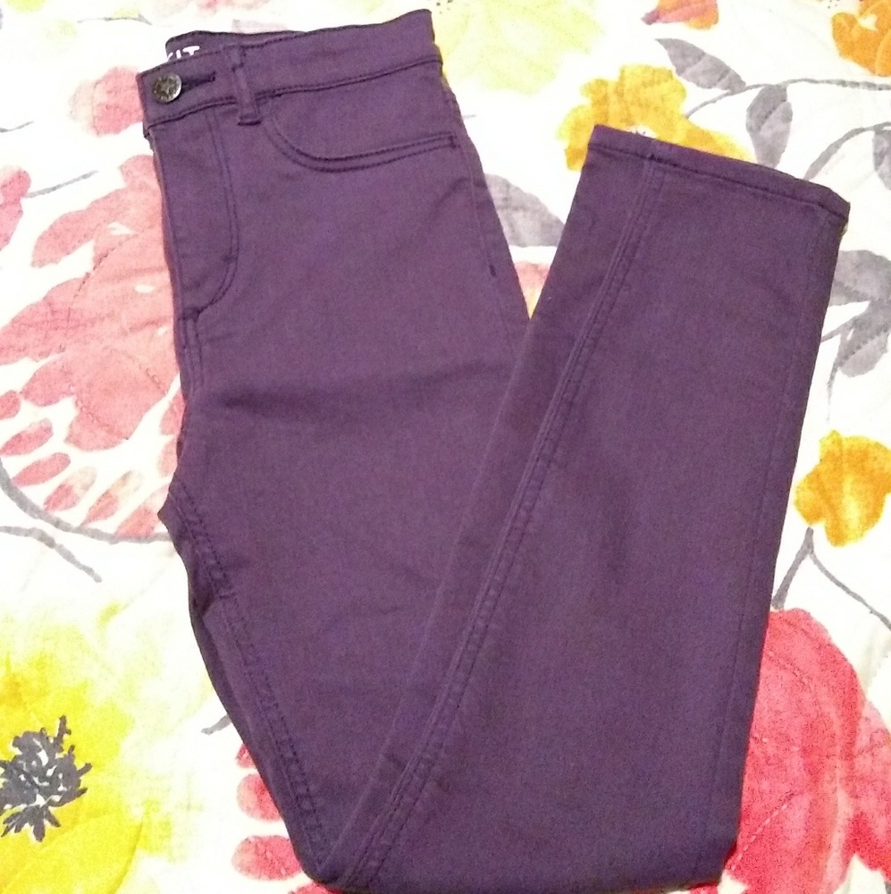 H&M Purple skinny jeans 🍦